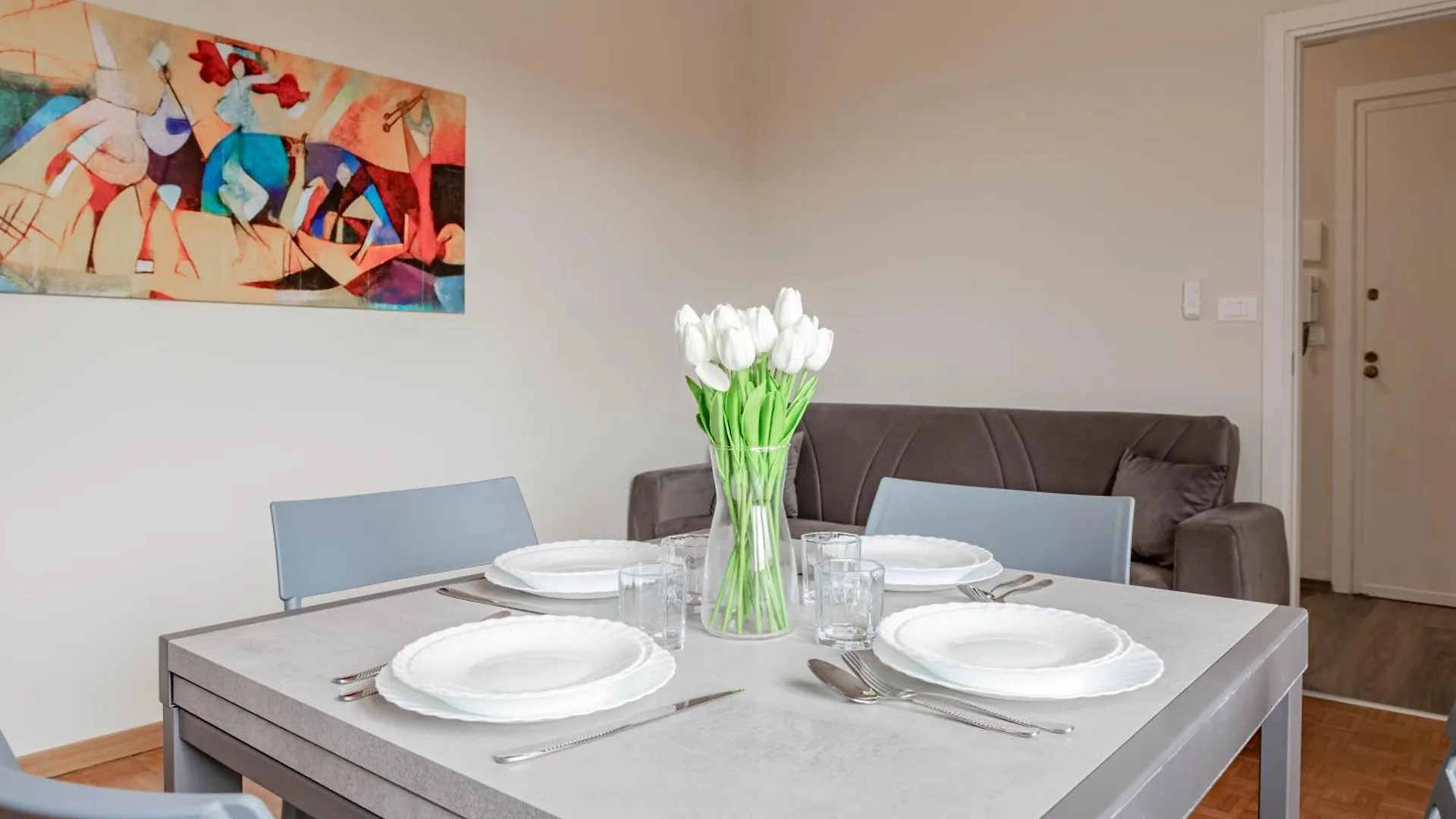 Apartment H11 Casa Meridiana Centro - Sanremo Italy